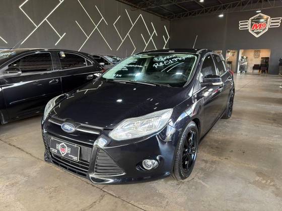 FORD FOCUS 2.0 SE 16V FLEX 4P POWERSHIFT FORD FOCUS 2.0 SE 16V FLEX 4P POWERSHIFT